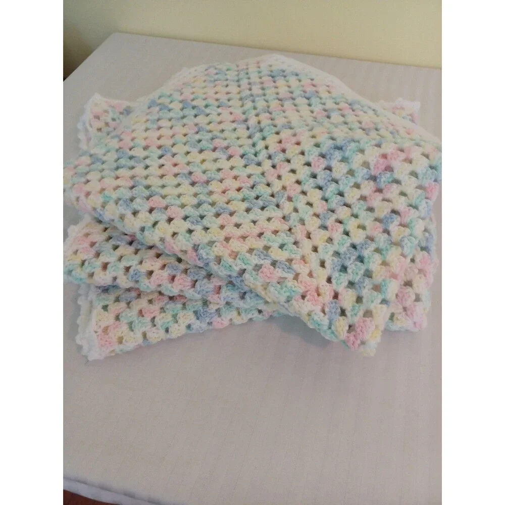 Hand knit baby blanket unisex pastel pink blue yellow 27-28
